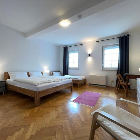 Uebernachten In Grosser Maisonette-Wohnung By Rabe Karlsruhe Ngoại thất bức ảnh