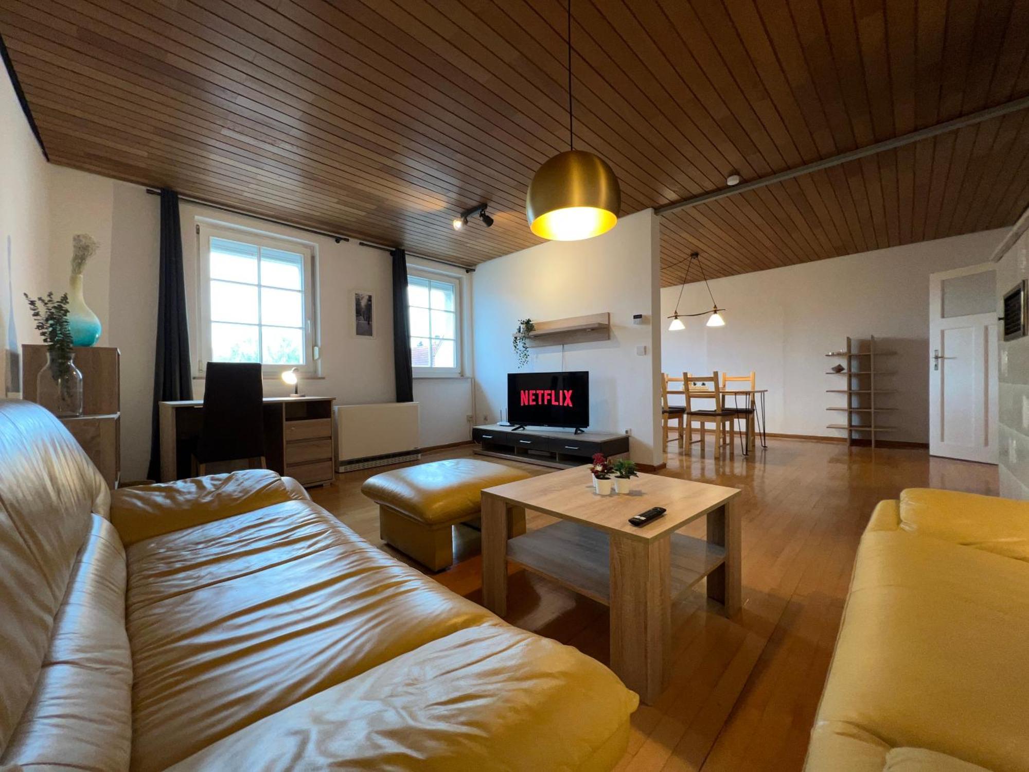 Uebernachten In Grosser Maisonette-Wohnung By Rabe Karlsruhe Ngoại thất bức ảnh
